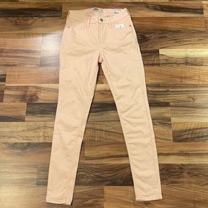 Old Navy Rockstar Super Skinny High Rise